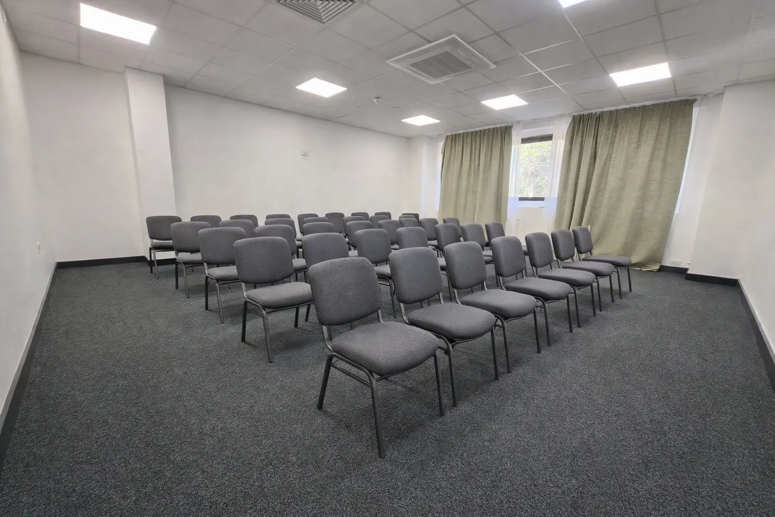 Bastable, theatre seating